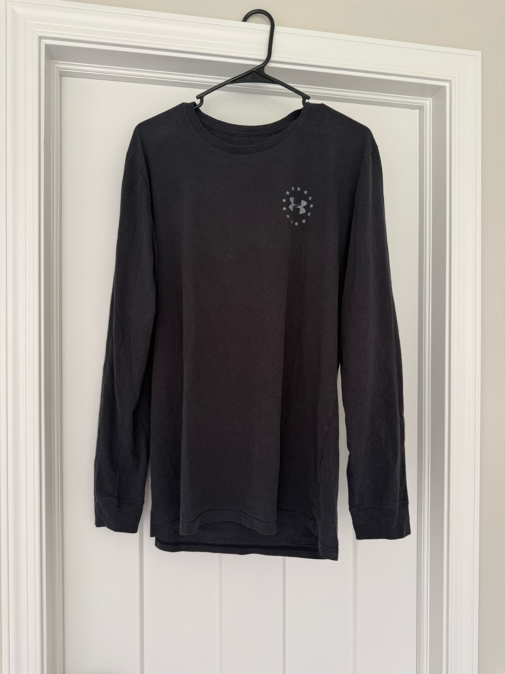 Under Armour Black Crewneck Long Sleeve with Chest Logo